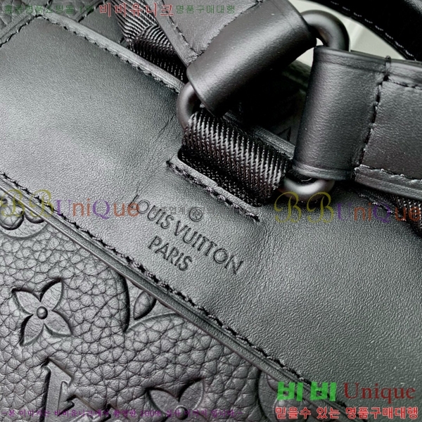 #���̺��� ũ�������� PM M20899-101