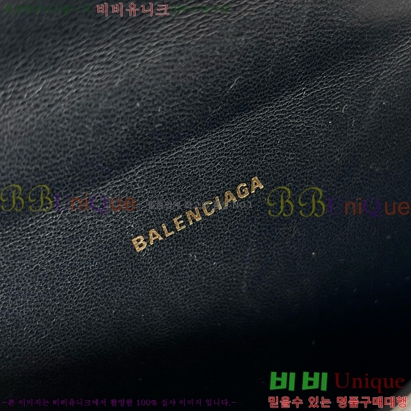 #�߷��þư� �ƿ��۷��� XS ž �ڵ� �� 5928331-106