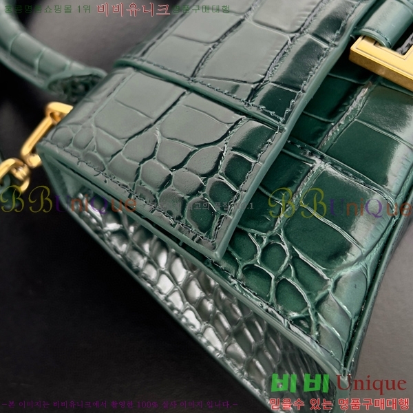 #�߷��þư� �ƿ��۷��� XS ž �ڵ� �� 5928331-117