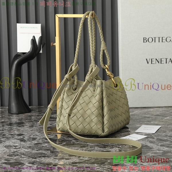 ���װ�����Ÿ �ȵ�Ƹ� �Ķ�Ʈ 796569-2004