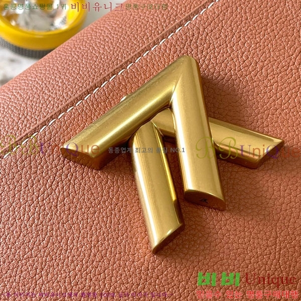 #���̺��� ����Ʈ Ʈ����Ʈ ����� M25359-502