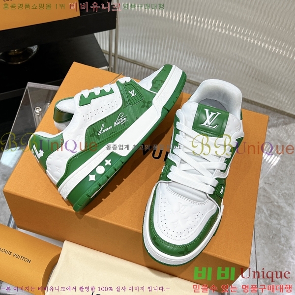 NEW LV Ʈ���̳� ����Ŀ�� 44L2412435-2