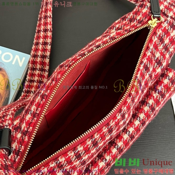 #���� ���ڳ��� Ʈ���� ȣ���� 99444-100