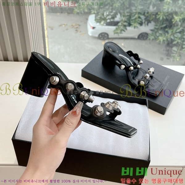 �˷������ ���� AW19752-6 �� 7CM