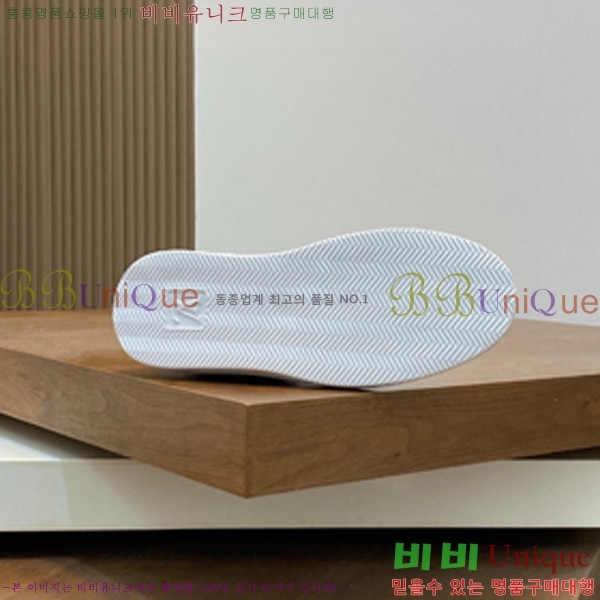 ���� ���̺��� ����Ŀ�� 40LV47521421-3