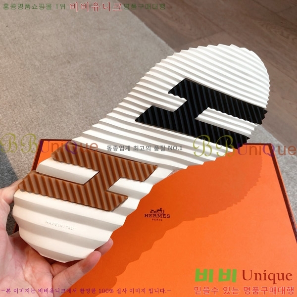 �����޽� �ٿ�� ����Ŀ�� 34H746537-7