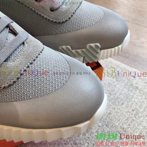 �����޽� �ٿ�� ����Ŀ�� 34H746538-1