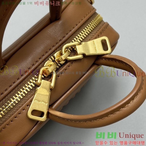 �̿�̿� ���� Ʈ�� 5NR036-101