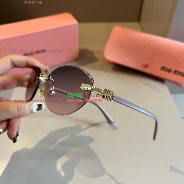 �̿�̿� ���۶� M2456583-3