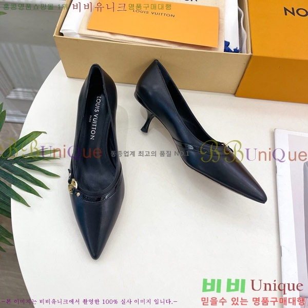 ���̺��� ������ 34LV575122-3 ��5.5cm