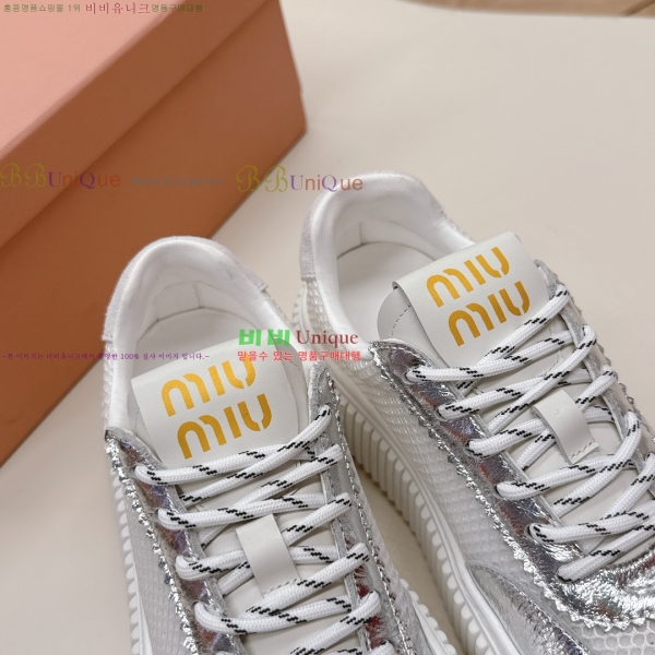 ���� �̿�̿� ����Ŀ�� 33MU253214-9