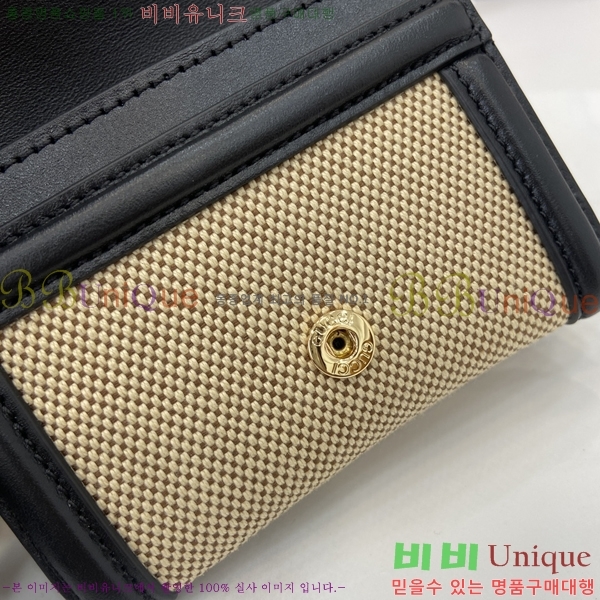 #���� ���е� ī�� ���̽� 818811-3