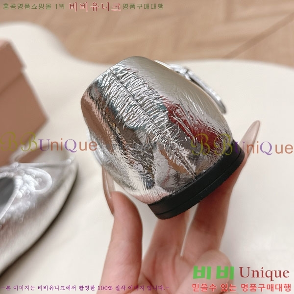 ���� �̿�̿� ĳ�־� ������ 32MU251170