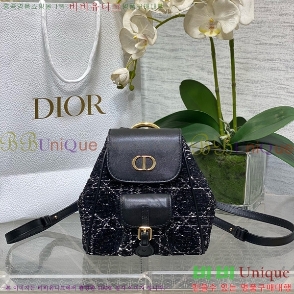 #��� ī�� ���� ���� M772801-900