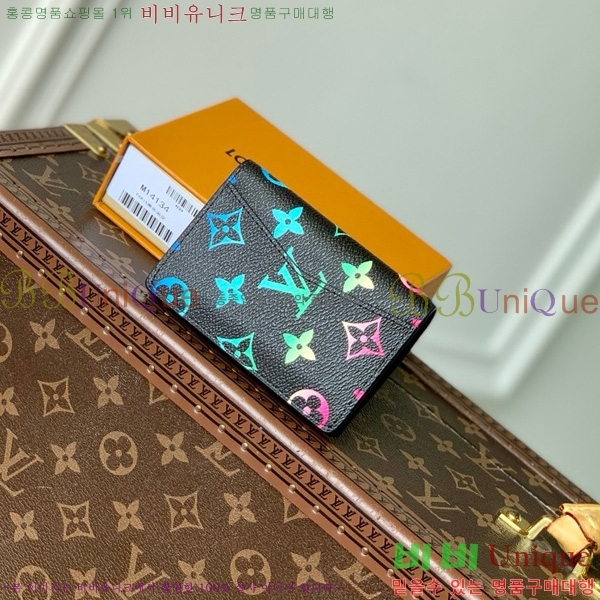 #���̺��� ���� ���ų����� �׶���Ʈ M14134-101