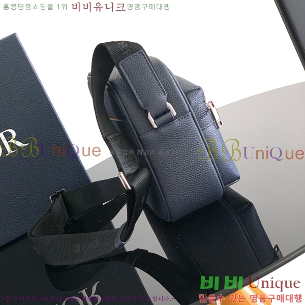 #��� ���̴� 2.0 KAWS �̴� ���� �޽����� 2ESWS034-1