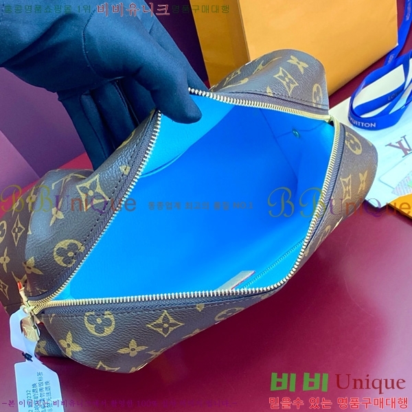 #���̺��� �ڽ���ƽ �Ŀ�ġ GM M14891-101