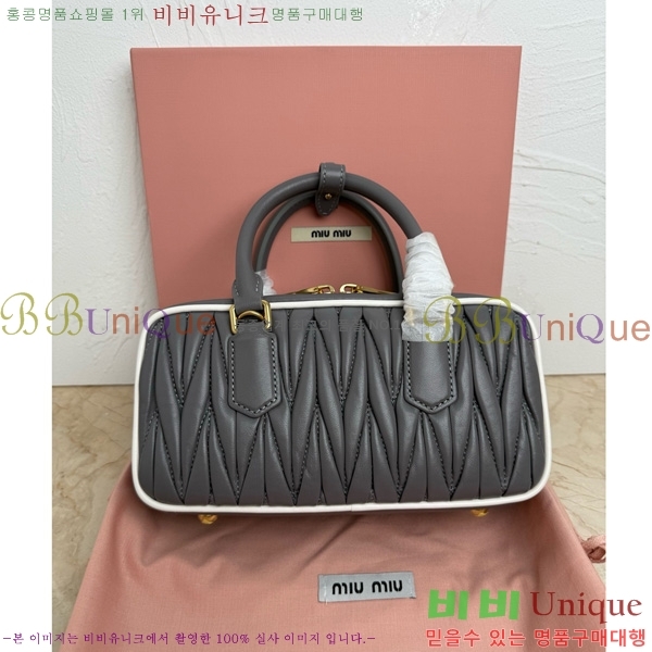 #�̿�̿� �Ƹ�ī�� ���׶�� 5BB142-400