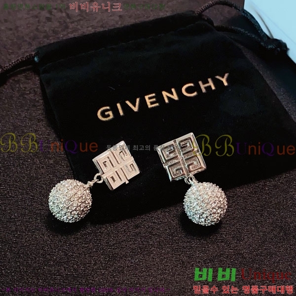 ����� �Ͱ��� GIV9562-6