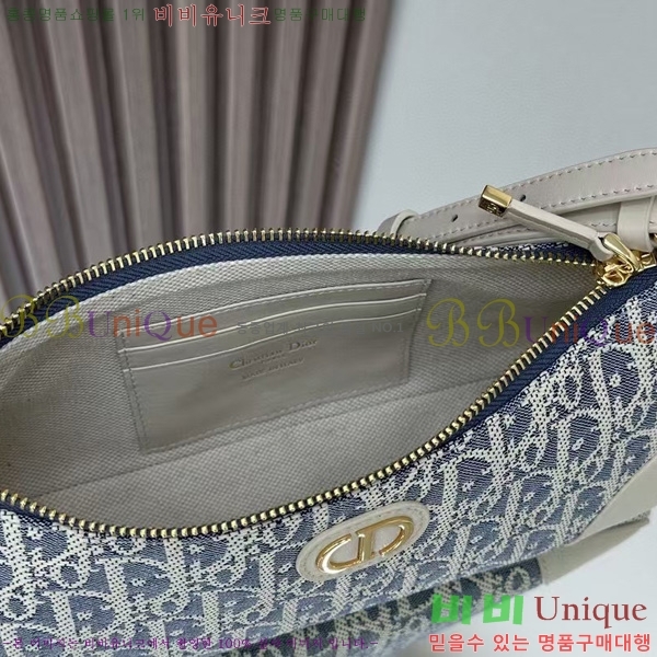 # 30  Ʈ ̴  S2398-101