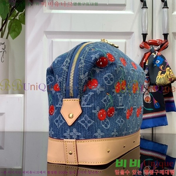 #���̺��� x ����ī�� �ڽ���ƽ �Ŀ�ġ GM M13893-101