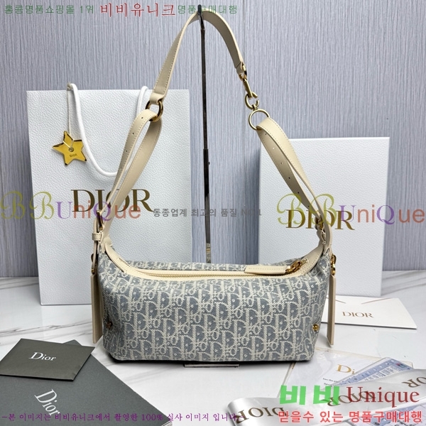 # D-Journey Ϲ  M2416-101