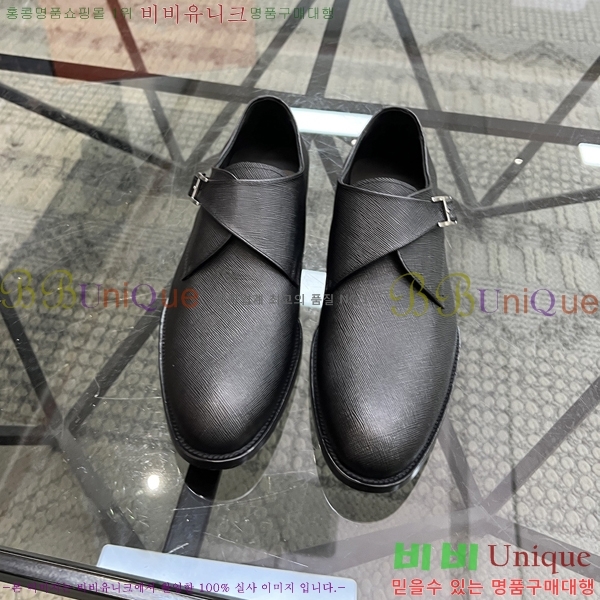 �����޽� ���� HT52130-4