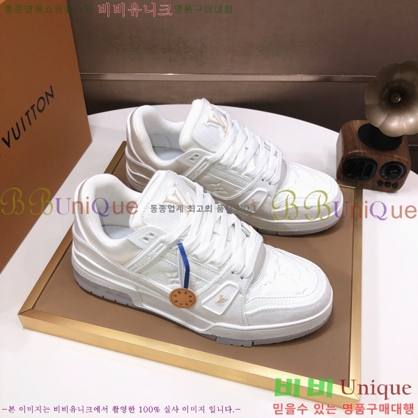 ���� ���̺��� ����Ŀ�� RA556668-5