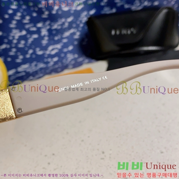 ��� ���۶� F924702-2