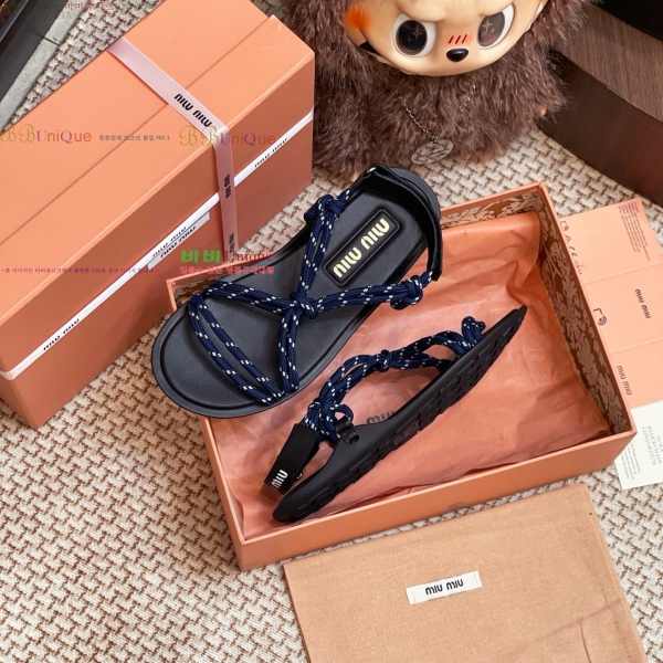 ���� �̿�̿� ĳ�־� ���� 25MU255252-4