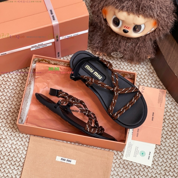 ���� �̿�̿� ĳ�־� ���� 25MU255252-5