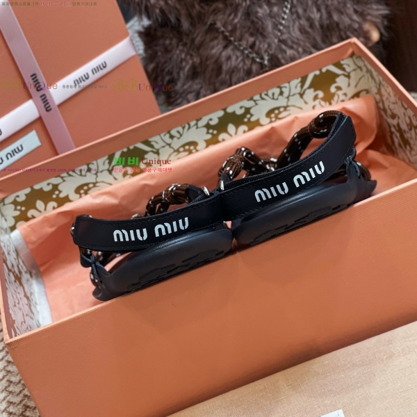 ���� �̿�̿� ĳ�־� ���� 25MU255252-5