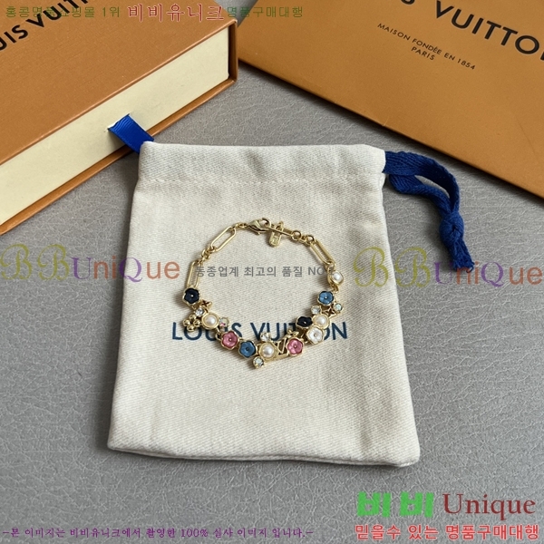 ���� ���̺��� Ŭ���� ���� 10LV256182-1