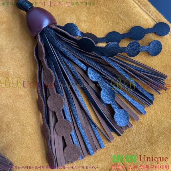 #�̿�̿� �׼������� �ִ� �����̵� �� 5BA295-100