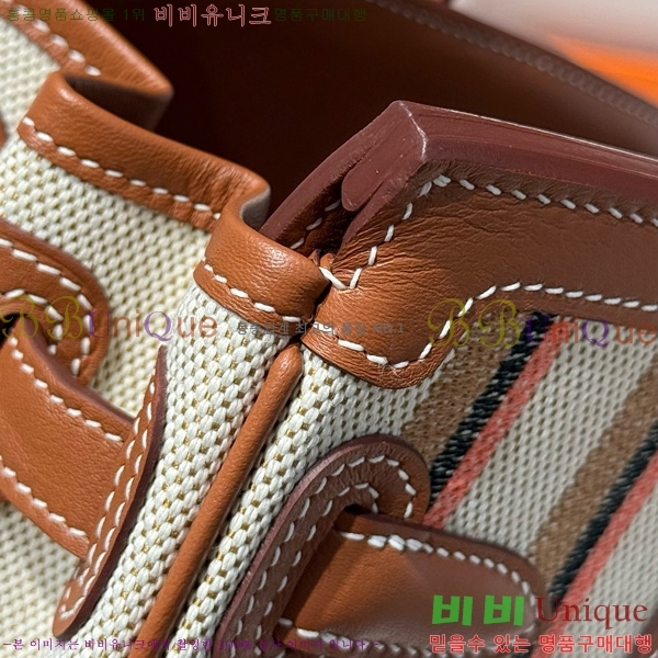 #޽  Ų 29 HE91560-2