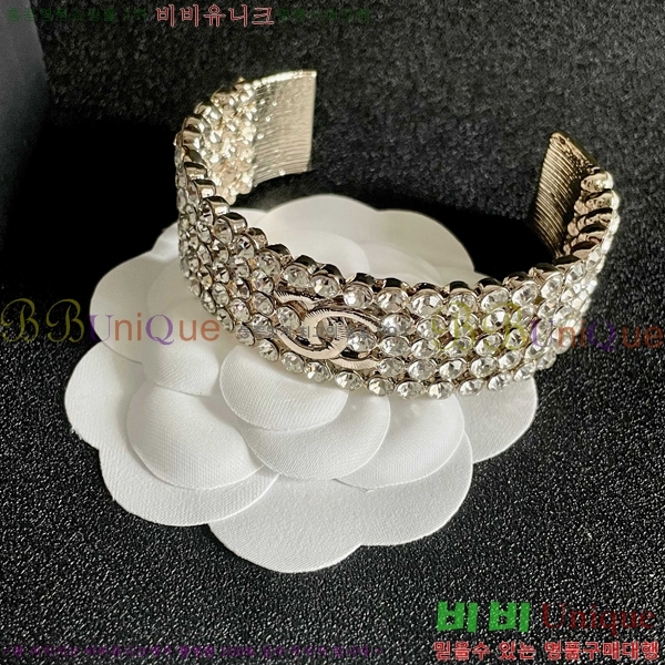 ��* ���� CH667709-6