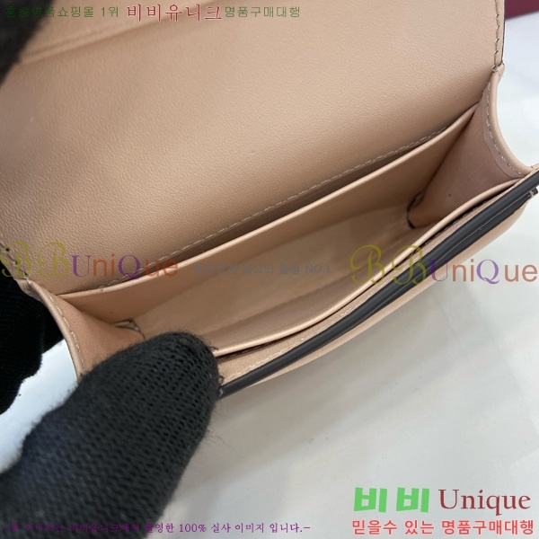 #���� ���е� ī�� ���̽� 818795-107