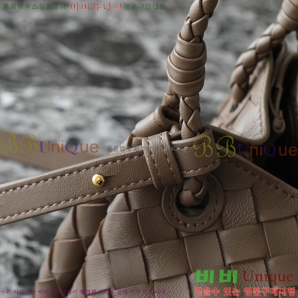 ���װ�����Ÿ �ȵ�Ƹ� �Ķ�Ʈ 796569-2012