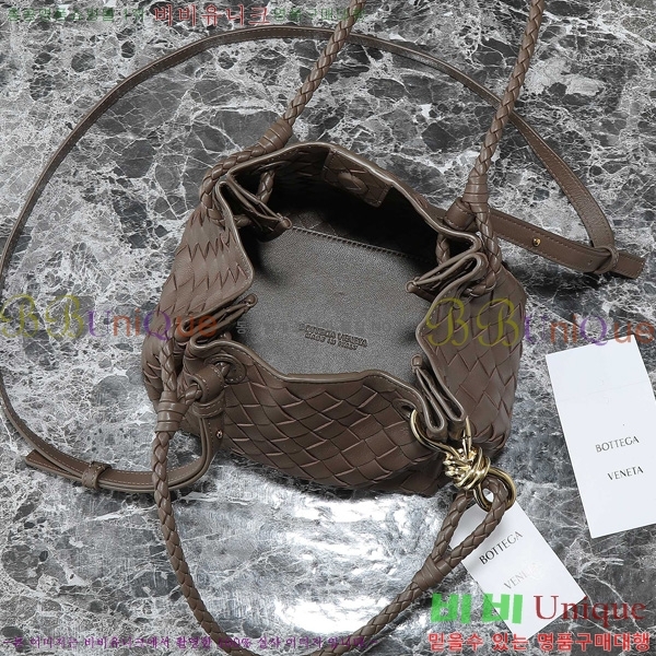 ���װ�����Ÿ �ȵ�Ƹ� �Ķ�Ʈ 796569-2012