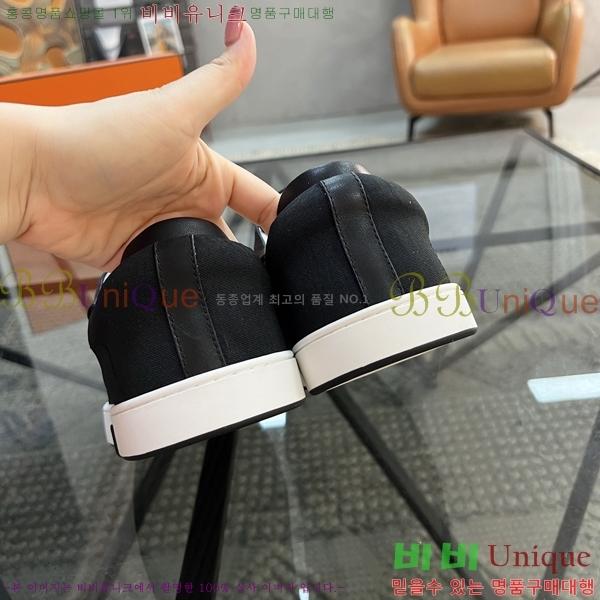 ���� �����޽� ����Ŀ�� HE669055-3