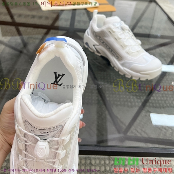 ���� ���̺��� ����Ŀ�� LV3306112-6