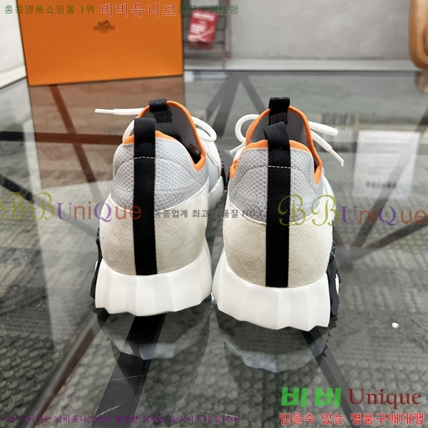 ���� �����޽� ����Ŀ�� HE669056-3