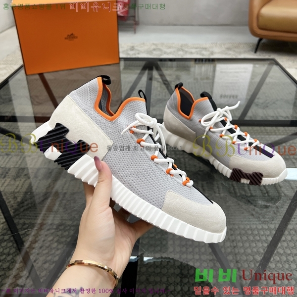 ���� �����޽� ����Ŀ�� HE669056-3