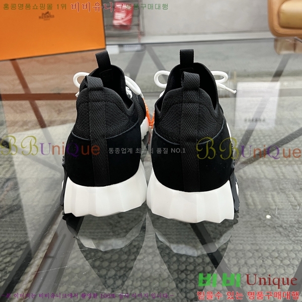 ���� �����޽� ����Ŀ�� HE669056-4