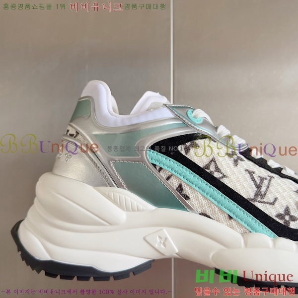 ���� ���̺��� �� 55 ����Ŀ�� 44LV256242-5