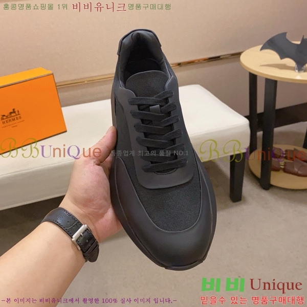 ���� �����޽� ����Ŀ�� HE669053-1