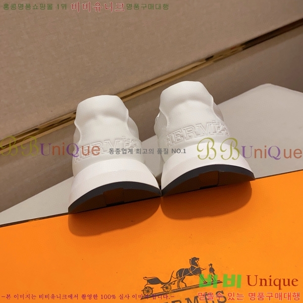 ���� �����޽� ����Ŀ�� HE669053-4