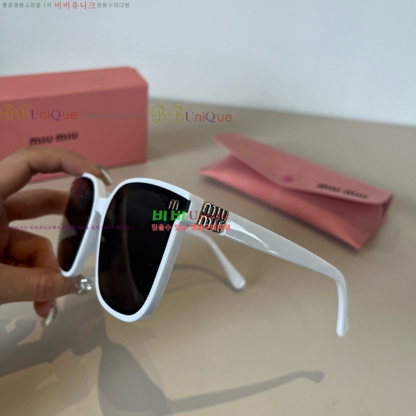 ���� �̿�̿� ���۶� 8MU256112-6