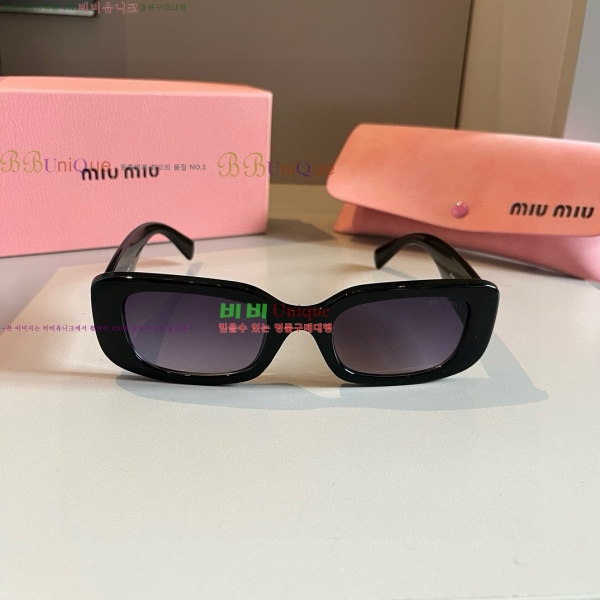 ���� �̿�̿� ���۶� 8MU256112-1