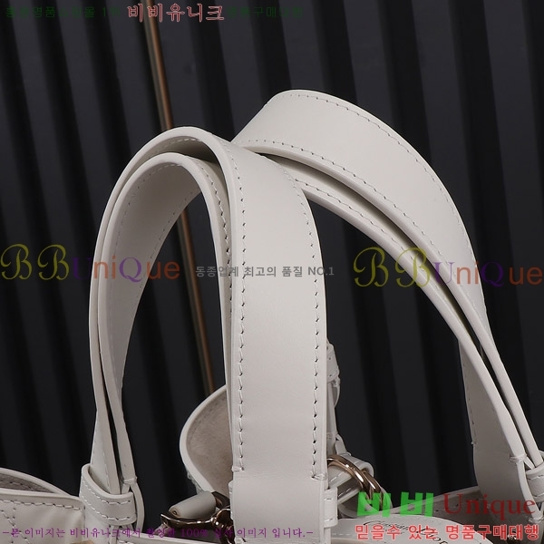 #��� ������� �̵�� �� M773370-8